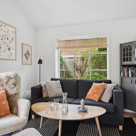 Quanna - 50m From The Sea By Interhome Hébergement de vacances