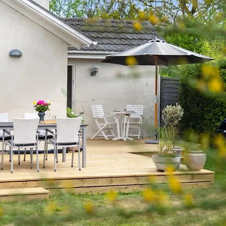 Quanna - 50m From The Sea By Interhome Hébergement de vacances *