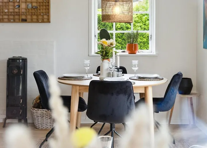 Quanna - 50m From The Sea By Interhome Ferienhaus *